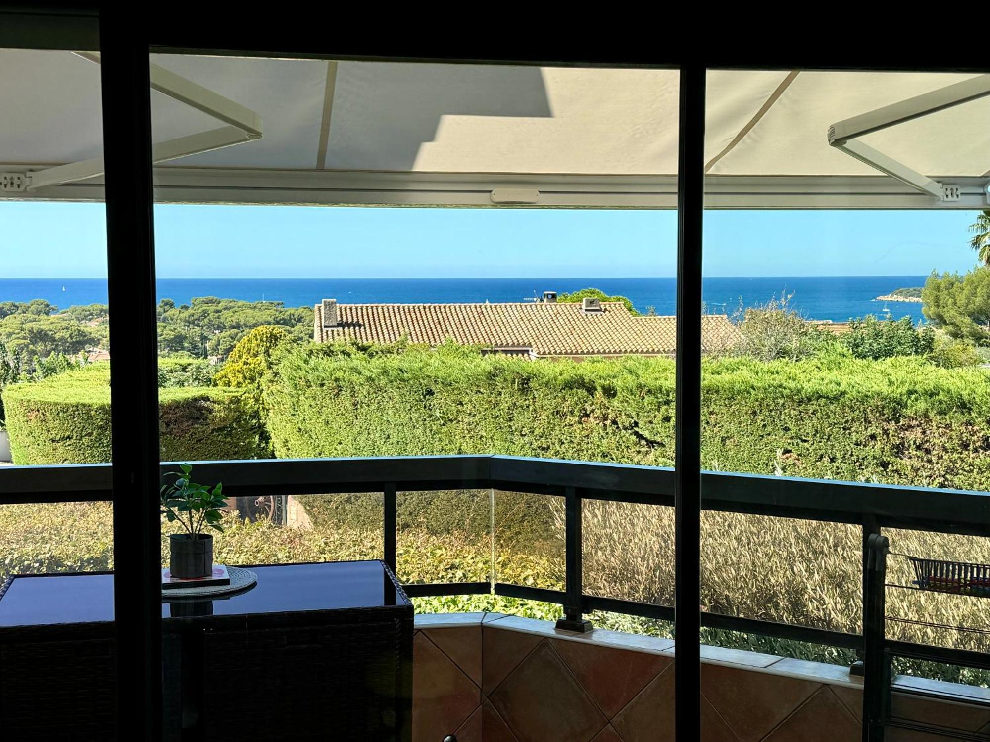 Appartement Sanary Vue Mer Au Calme Esterno foto